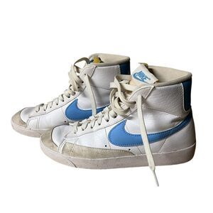 Nike blazers women’s 8